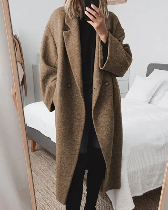 Solveig | Elegant Lang Frakke Med Revers