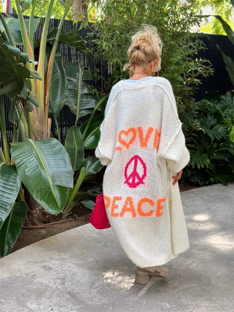 Birthe | Lang Cardigan Med Love Og Peace Mønster
