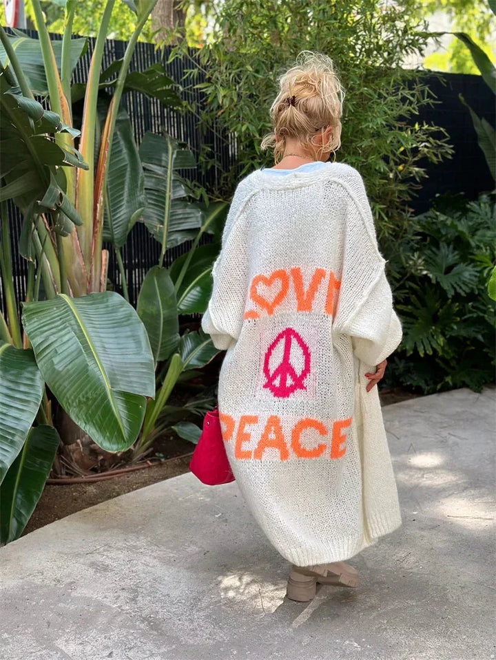 Birthe | Lang Cardigan Med Love Og Peace Mønster