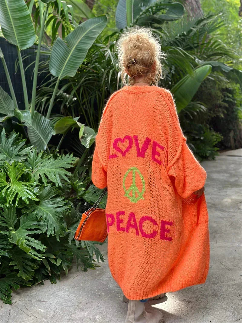 Birthe | Lang Cardigan Med Love Og Peace Mønster