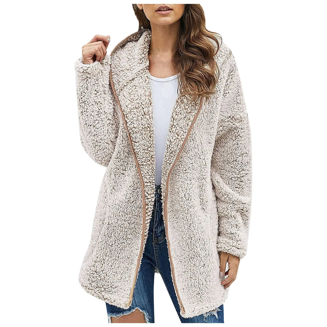 Victoria | Elegant Teddy Jakke Med Revers