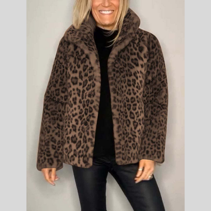 Laura | Elegant Leopardprint Lang Frakke Med Lange Ærmer