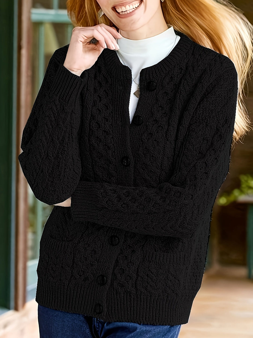 Katrine | Elegant Kabelstrikket Cardigan Med Knapper