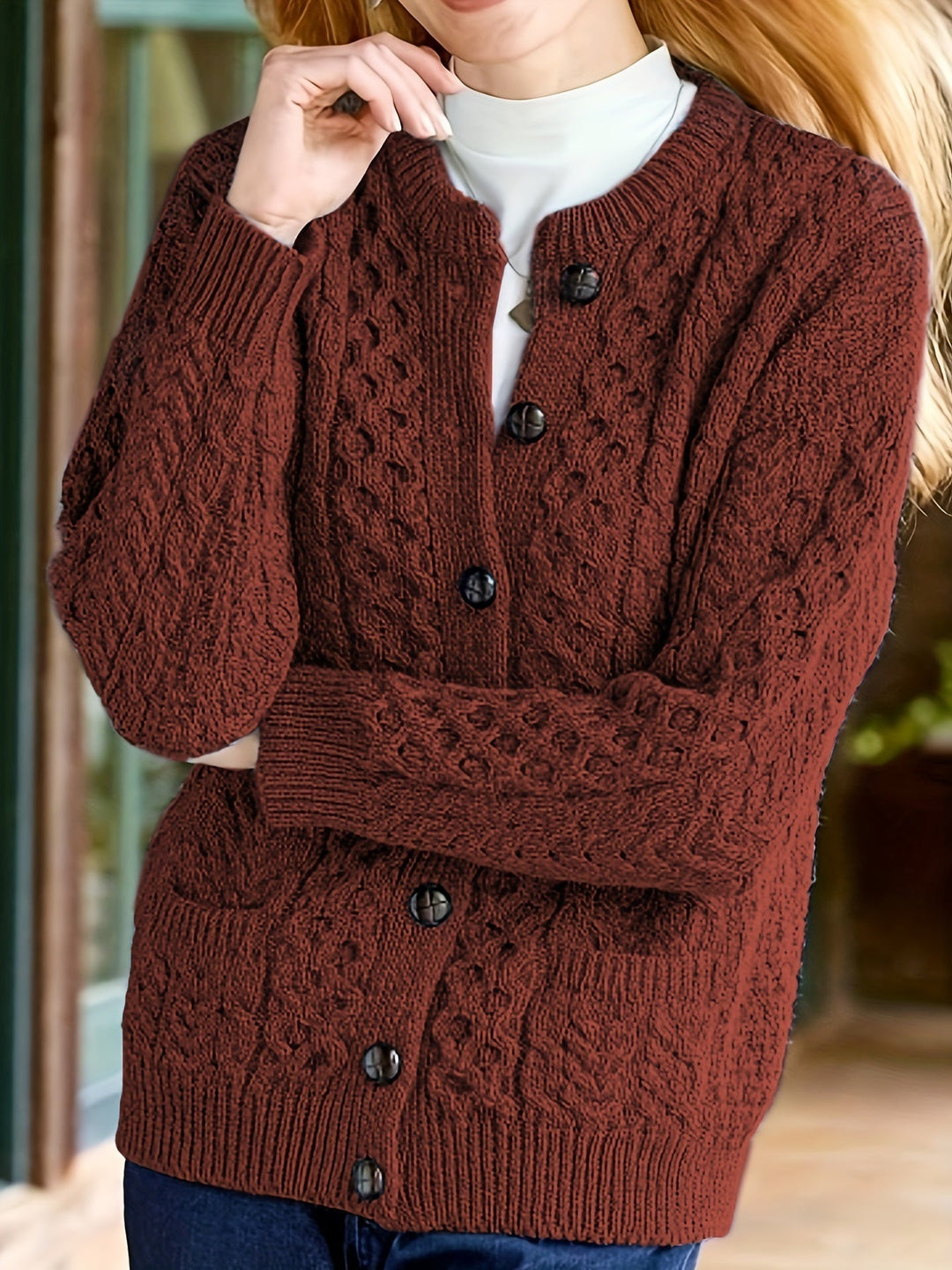 Katrine | Elegant Kabelstrikket Cardigan Med Knapper